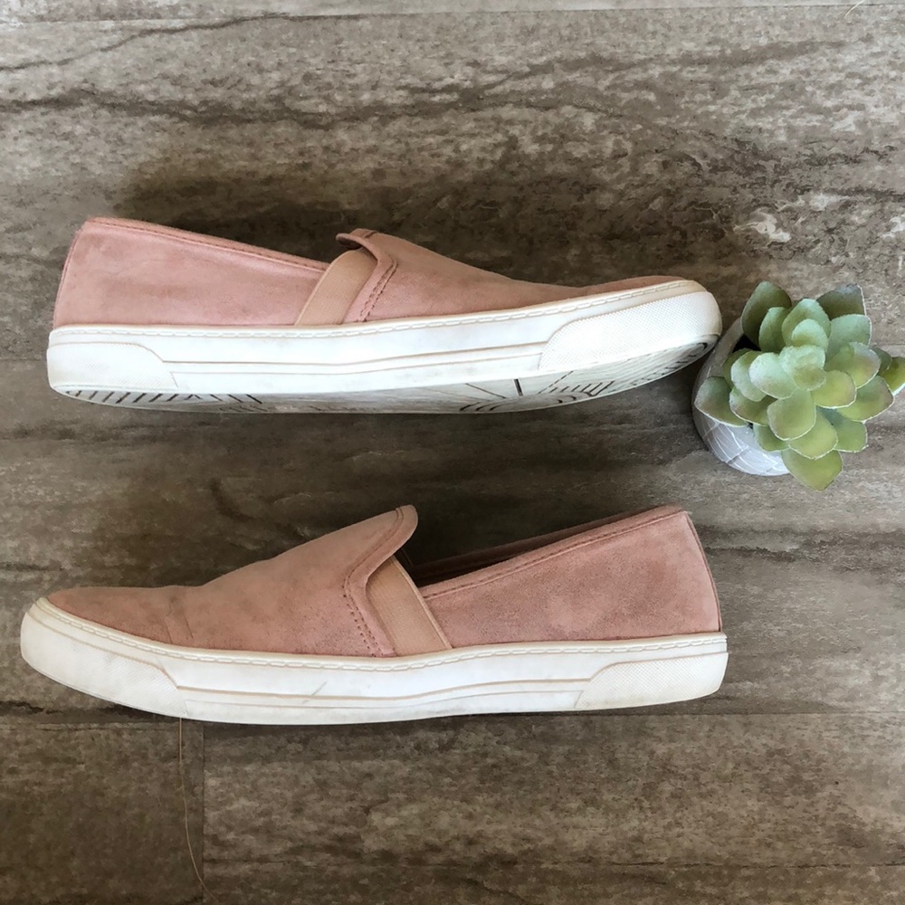 DV by Dolce Vita Sneakers